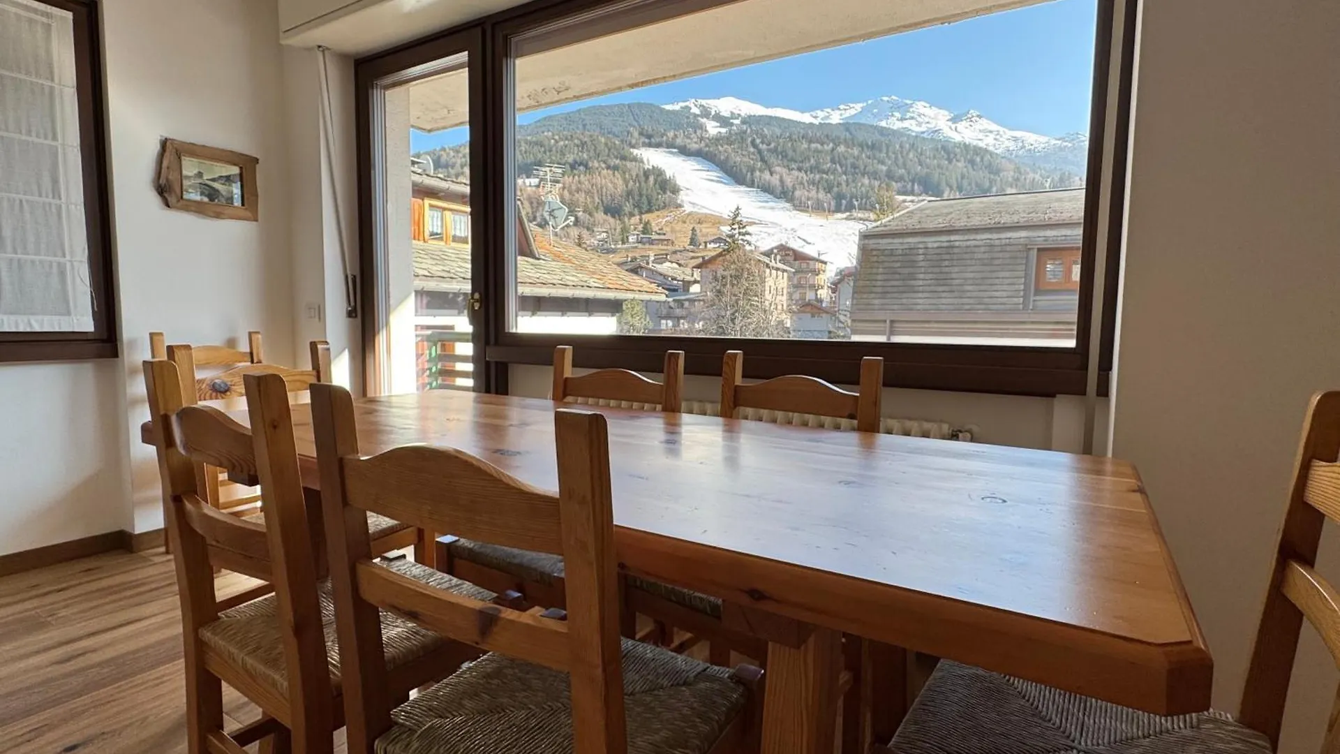Trilocale Centralissimo Bormio Vista Piste Sci contacts