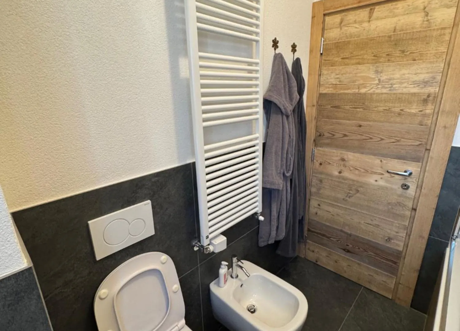 Apartment Trilocale Centralissimo Bormio Vista Piste Sci Italy